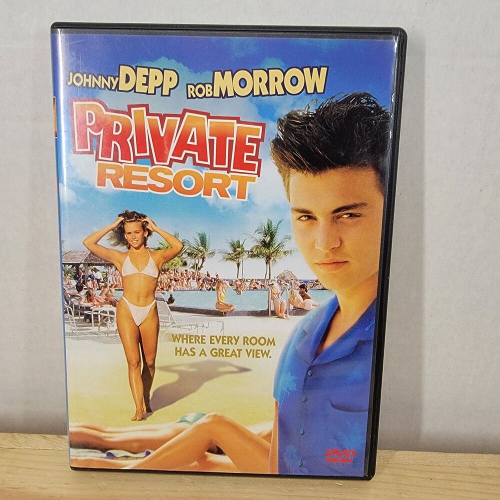 DVD Private Resort